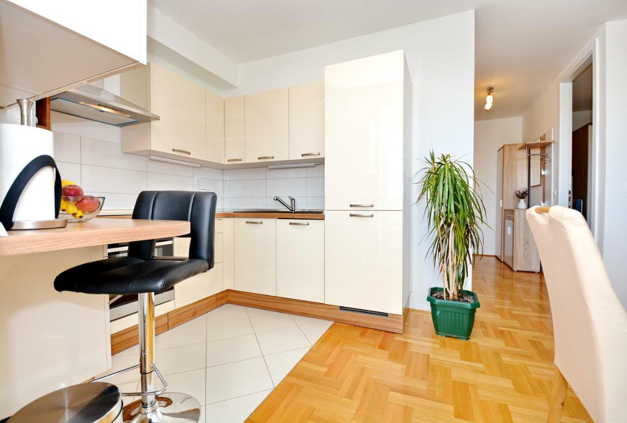 Apartman Dolac Задар Екстериор снимка